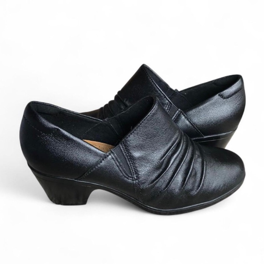 Clarks Women's Emily2 Cove Black Leather New size 7.5